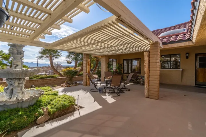 18672 Pacific Street, Hesperia, California 92345