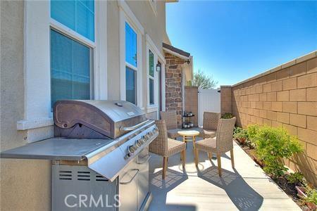 13854 Blossom Way, Eastvale, California 92880
