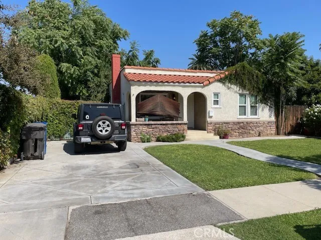4251 Mccray St., Riverside, California 92506-2854