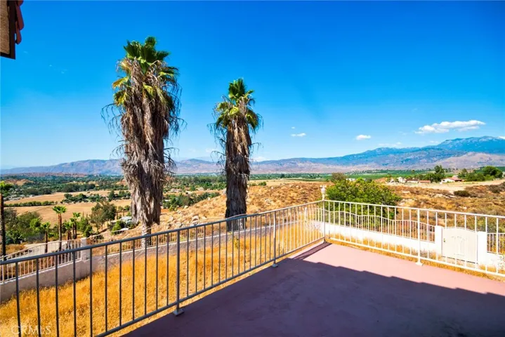 42520 Brix Road, Hemet, California 92544