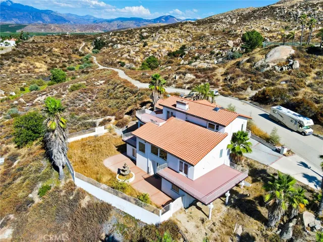 42520 Brix Road, Hemet, California 92544