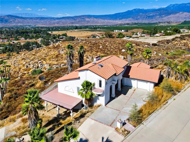 42520 Brix Road, Hemet, California 92544