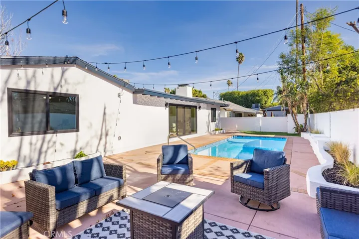 20358 Bryant Street, Winnetka, California 91306