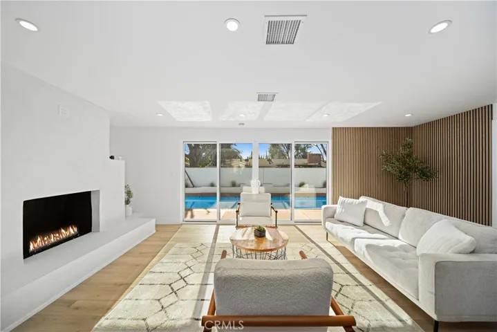 20358 Bryant Street, Winnetka, California 91306