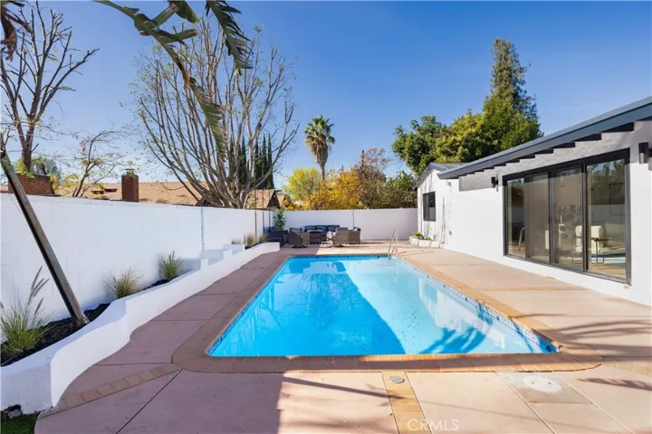 20358 Bryant Street, Winnetka, California 91306