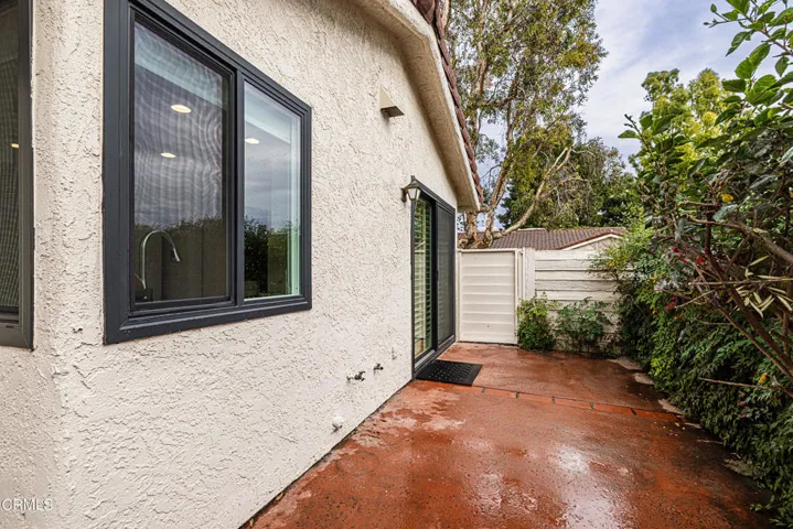 Side yard 2