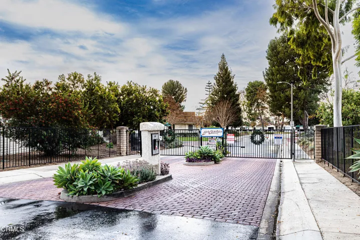Las Casitas Front Gate