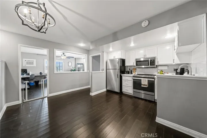 22882 Giant Fir Place, Canyon Lake, California 92587