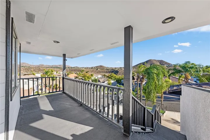 22882 Giant Fir Place, Canyon Lake, California 92587