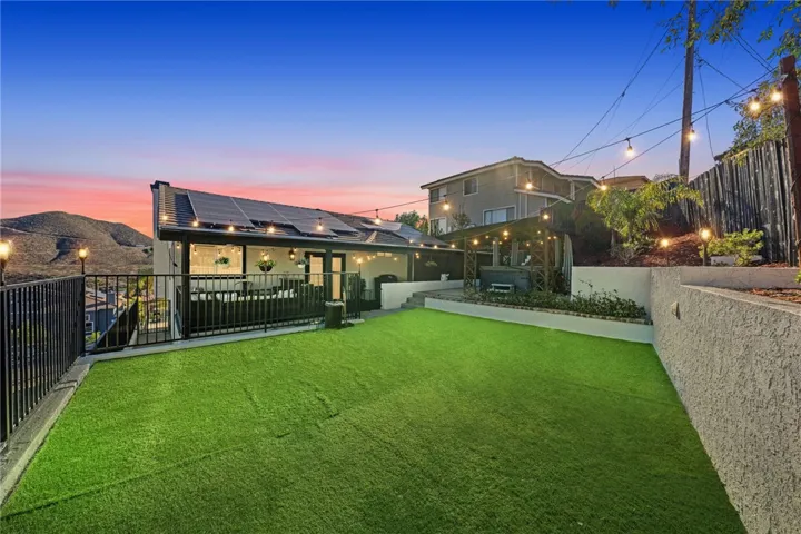 22882 Giant Fir Place, Canyon Lake, California 92587