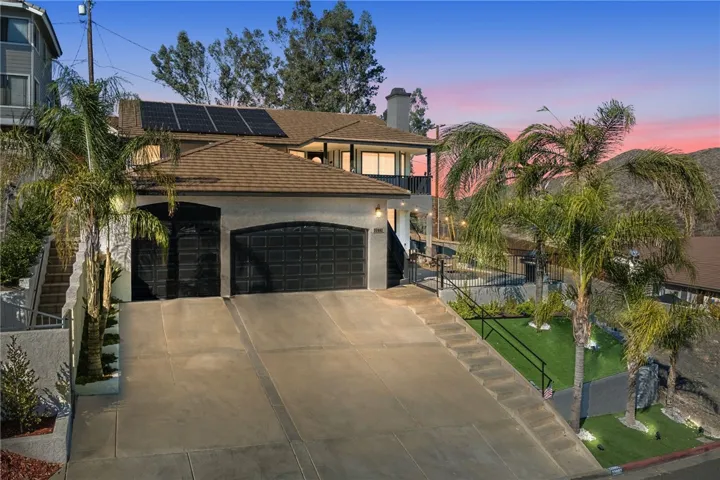 22882 Giant Fir Place, Canyon Lake, California 92587