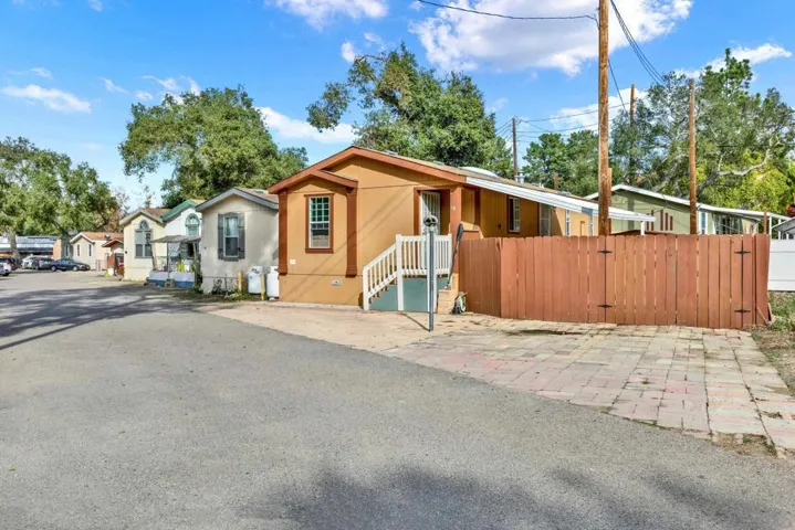 12306 Old Pomerado Rd Spc 18, Poway, California 92064