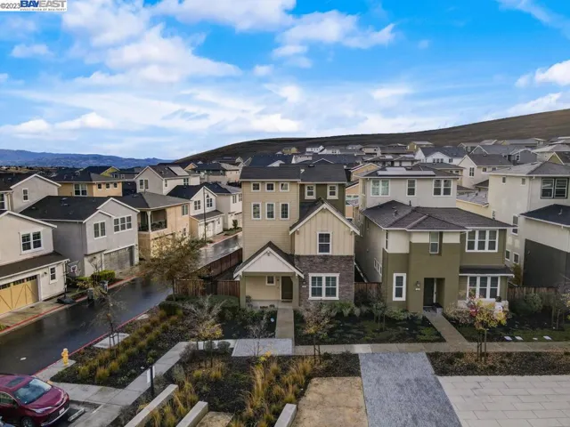 7200 Mount Veeder Rd, Dublin, California 94568