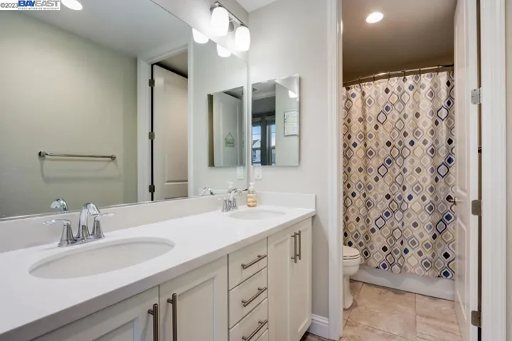 7200 Mount Veeder Rd, Dublin, California 94568