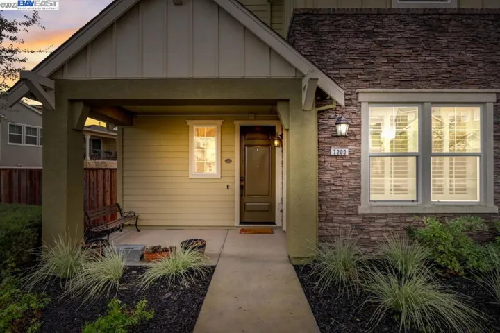 7200 Mount Veeder Rd, Dublin, California 94568