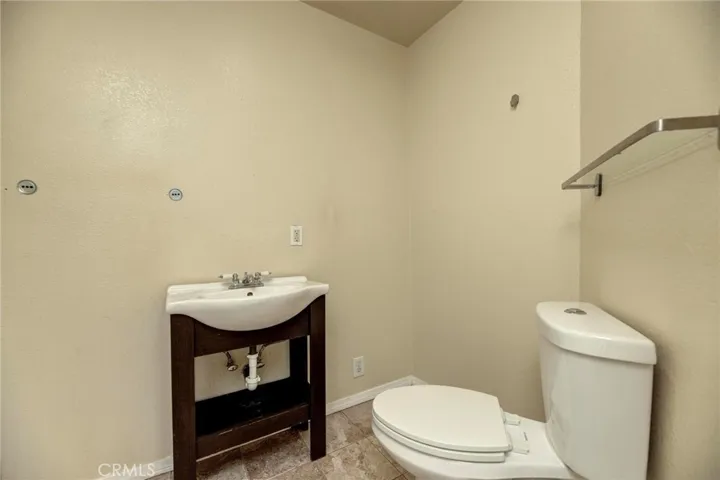 Bonus room/Bed 4 sink 
and toilet