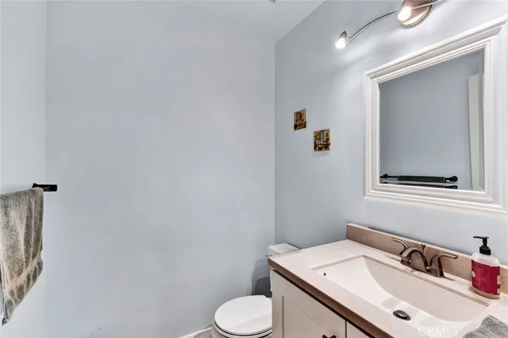 1711 Park Glen Circle C, Santa Ana, California 92706