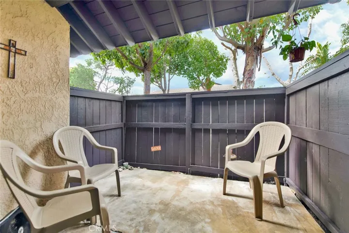 1711 Park Glen Circle C, Santa Ana, California 92706