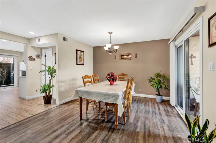 1711 Park Glen Circle C, Santa Ana, California 92706