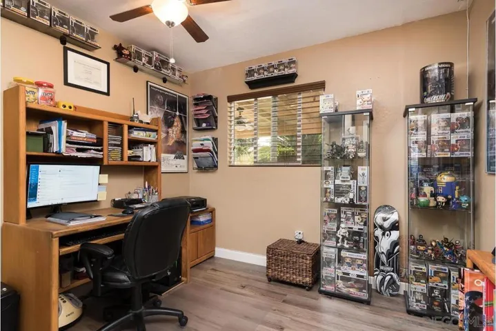 9716 Halberns Blvd, Santee, California 92071