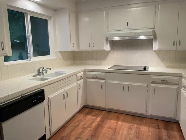 729 Sylvan Avenue, Mountain View, California 94041