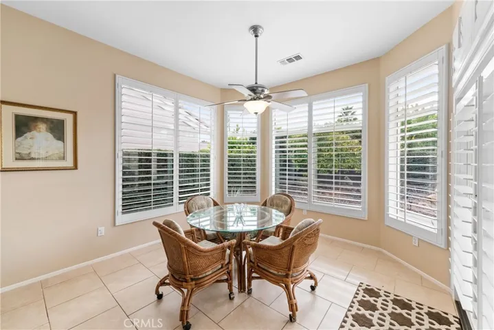 Breakfast nook. Doors leading to patio.