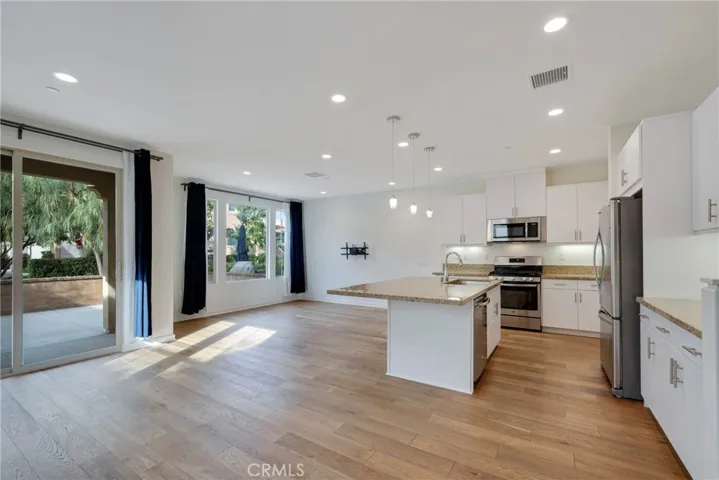 18 Prominence, Lake Forest, California 92630