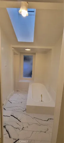 Soaking tub.