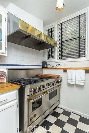 Previously staged. Viking stove.