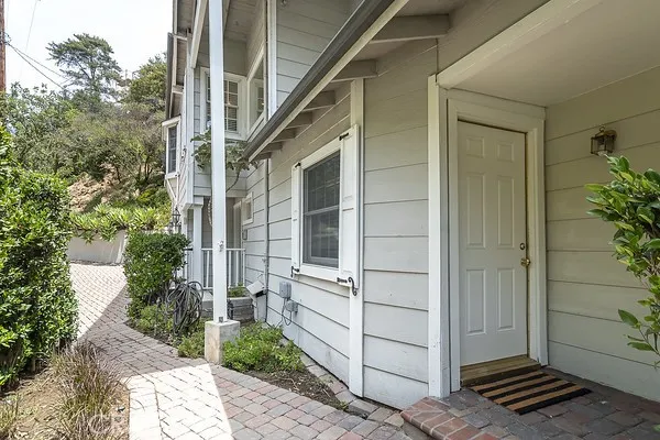 Entrance to lower bedroom or ADU/AirBNB.