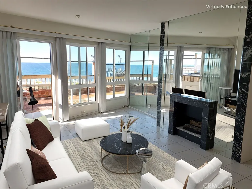 625 Esplanade 4, Redondo Beach, California 90277 home-pic-3