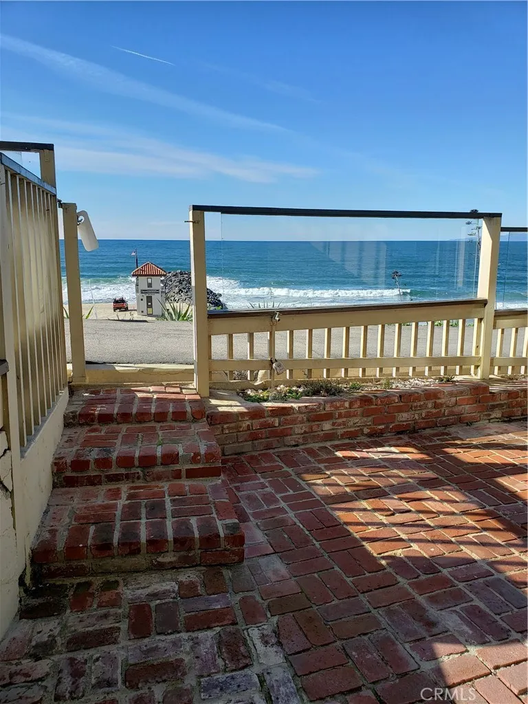 625 Esplanade 4, Redondo Beach, California 90277 home-pic-26