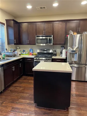 21753 Bene Drive, Saugus, California 91350
