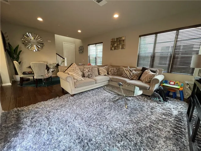 21753 Bene Drive, Saugus, California 91350