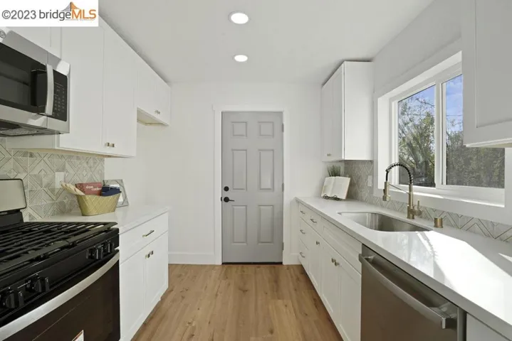 4332 E Nichols Ave, Sacramento, California 95820