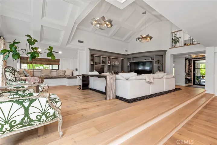 24328 Bridle Trail Road, Hidden Hills, California 91302