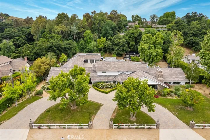 24328 Bridle Trail Road, Hidden Hills, California 91302
