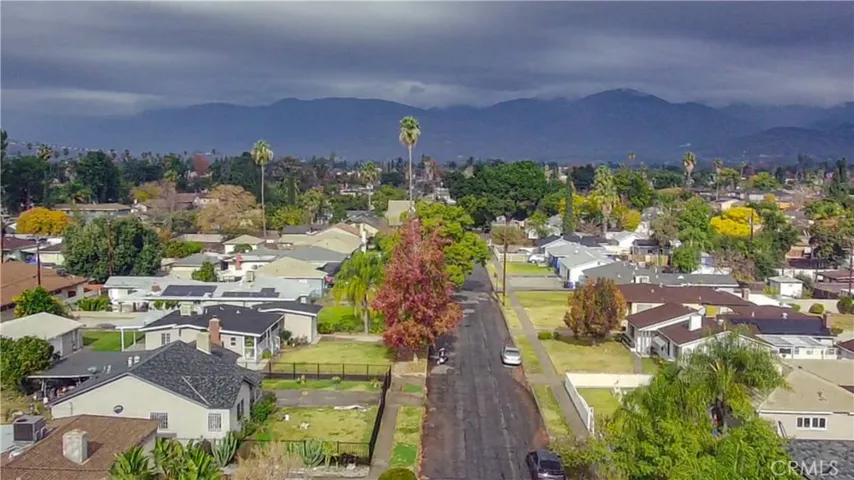1633 N Lugo Avenue, San Bernardino, California 92404