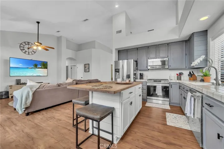 1837 Dawnridge Court, Palmdale, California 93551