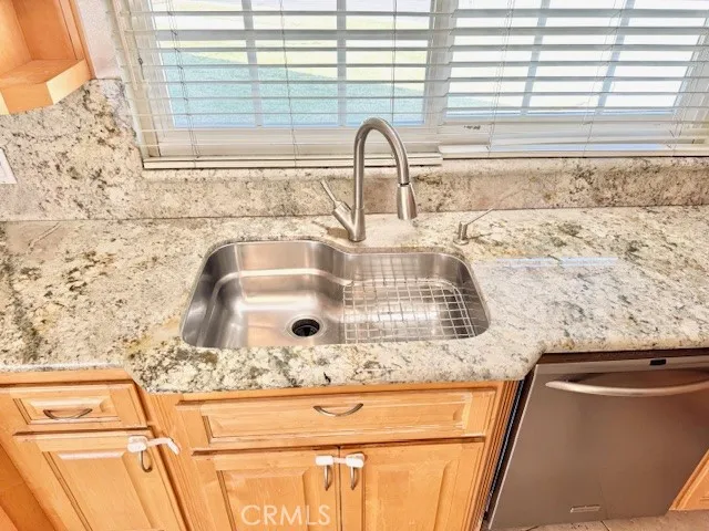 614 Lancer Lane, Corona, California 92879