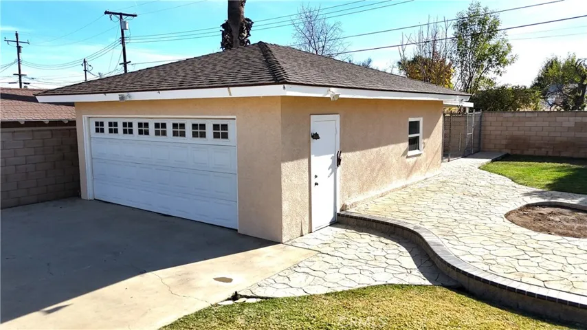 614 Lancer Lane, Corona, California 92879