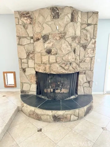614 Lancer Lane, Corona, California 92879