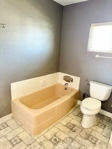 614 Lancer Lane, Corona, California 92879