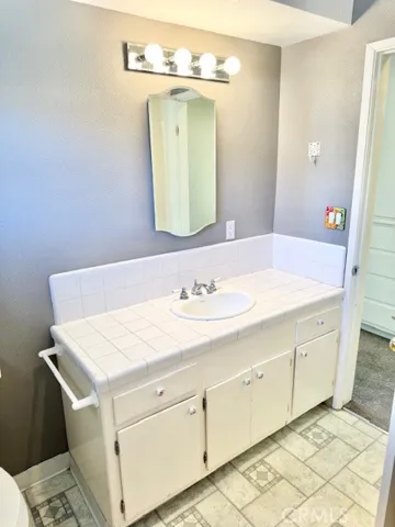 614 Lancer Lane, Corona, California 92879