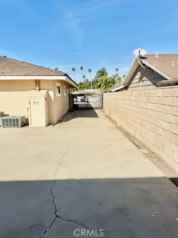 614 Lancer Lane, Corona, California 92879
