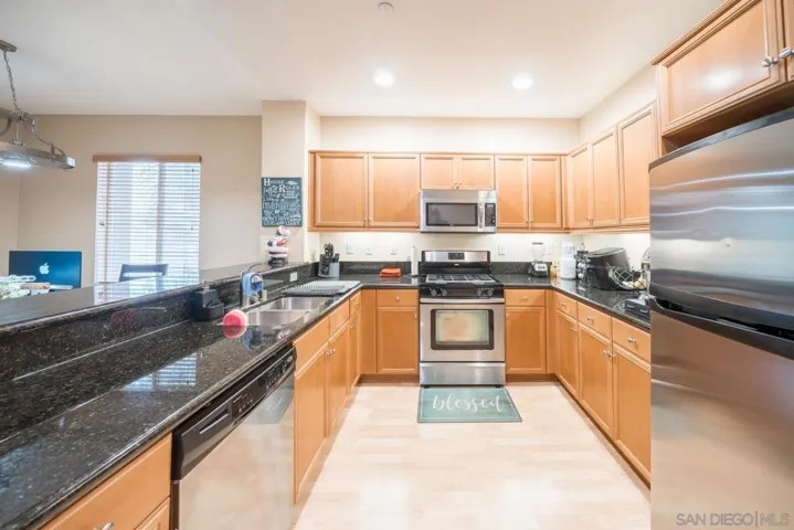 4096 Union Square Ln, San Diego, California 92105