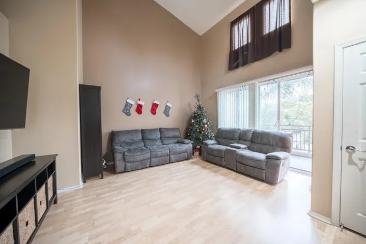 4096 Union Square Ln, San Diego, California 92105