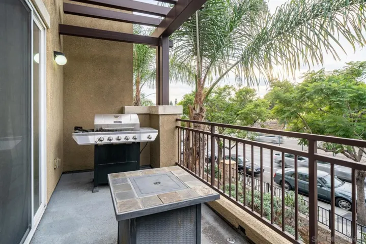 4096 Union Square Ln, San Diego, California 92105
