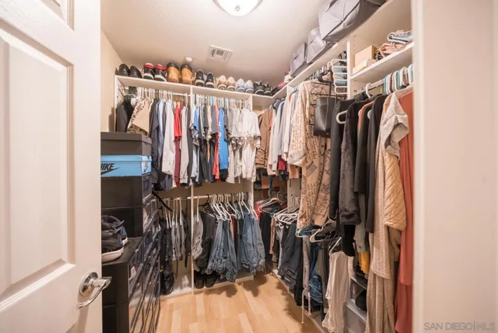4096 Union Square Ln, San Diego, California 92105