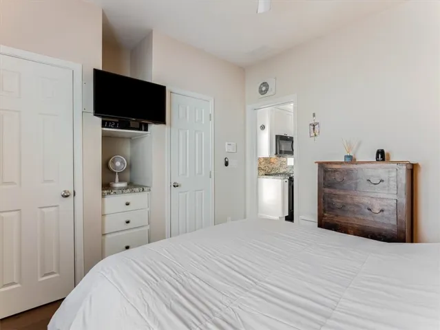 The TV is included.
